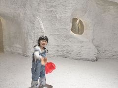 -正佳冰河湾真冰滑冰场