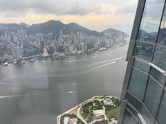 -OZONE 顶楼酒吧(香港丽思卡尔顿酒店)