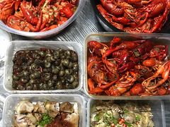 辣卤猪手-霸王虾·麻辣小龙虾(清水河公园店)