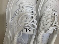 -云柏鞋业(十里堡店)