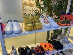 -唯品仓(东山锦轩·现代城店)