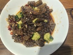 -黄泥岗·地道湖北菜(奥特莱斯店)