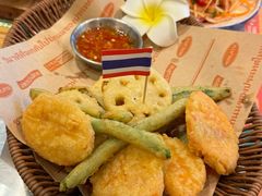 -小小集渔·泰式大排档(太古里香槟店)