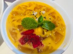 -巷子宽·酸菜鱼(迪士尼小镇店)