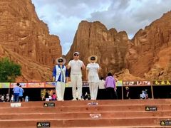 -天山神秘大峡谷