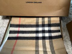 -BURBERRY(上海港汇恒隆广场店)