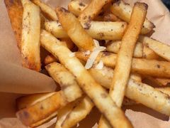 -LES ELITES 英集荟(南京西路店)