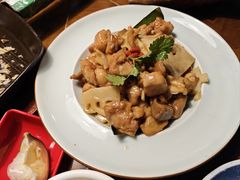-雀舞云南菜(天津天河城购物中心店)