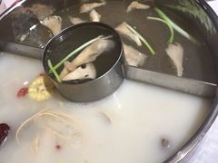 -猫先生时尚火锅(桂平路店)