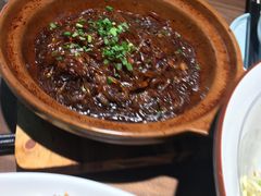 -有红鸡毛店·川菜(建设路店)