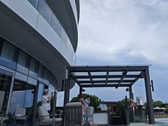 -瑰丽酒店·海吧·天际下午茶·现场DJ·天台酒吧