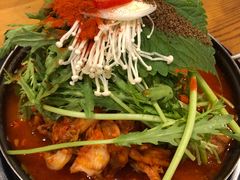 -喇喇排骨火锅·传统韩式脊骨汤(望京西园总店)