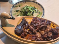 -八府香鸭·啫啫煲(华山路店)