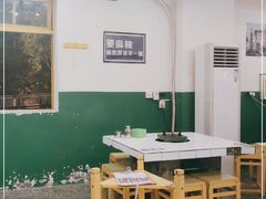 大堂-石灰市老火锅(北滨路店)