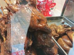 -王浩儿纪六孃甜皮鸭(乐山总店)
