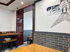 用餐区-门框胡同百年卤煮(新街口店)