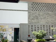 -成都中升之星奔驰4S店