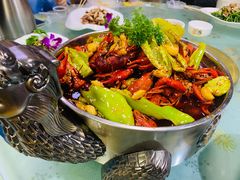 -老东镇啤酒屋海鲜加工·蒸汽海鲜·海鲜烧烤(台东店)
