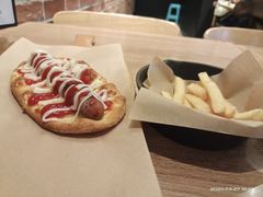 -必胜客(鼓楼店)