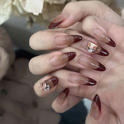 -纤羽美甲美睫