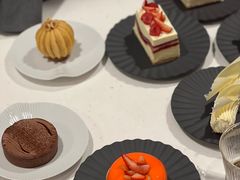 -潮一不贰·法式甜品·生日蛋糕·西式简餐(外滩店)