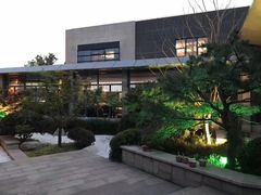 -上海怡沁园度假酒店