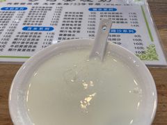沙湾姜埋奶-沙湾姜埋奶(兴新包店)