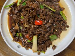 -芦茨金富饭庄·25年老字号·专做稻草鸡