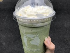 -瑞幸咖啡(1+1大厦店)