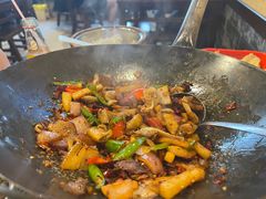 -富正毅三下锅·湘西韵味(天门山索道店)