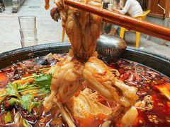 -鸿顺老铁锅美蛙鱼府(解放碑店)