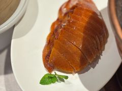 酥香嫩烤鸭-四季民福烤鸭店(外滩外白渡桥店)