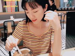 -金戈戈香港豉油鸡(皇庭广场店)