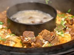 -粘豆包铁锅炖二部(温泉街店)