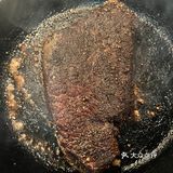 黑胡椒烈酒牛排