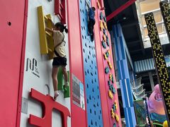 -蒙特利亲子乐园