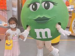 -m豆巧克力世界(上海世茂广场店)