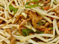 -丹水桥地锅鱼·翘嘴鲌·地方特色全鱼宴(丹江口大坝店)