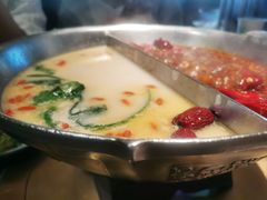 -湊湊火锅·茶憩(新中关购物中心店)