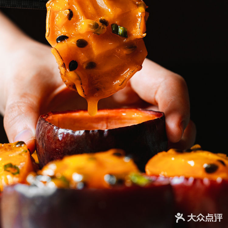 广州探店 | 全新“海鲜市场”，青龙虾只要￥99/只！