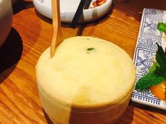 -云海肴·汽锅鸡·云南菜(天山百盛优客店)