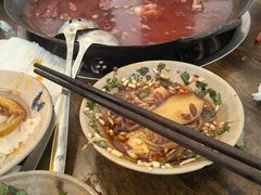 -黄潇洒老火锅(九眼桥宏济巷店)