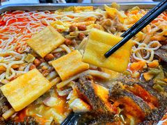 -在巷子里的烤肉店·螺蛳粉烤鱼·牛蛙(和美城店)