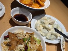 -关东小磨东北菜(上海长风大悦城店)