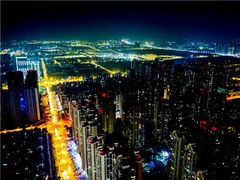 餐厅窗外夜景-锦悦轩空中观景餐厅