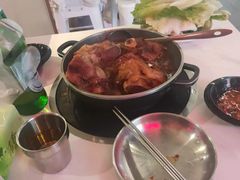 -运气牛自助酱大骨火锅(南京东路店)