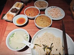 -裕兴记•蟹黄面馆(人民广场店)