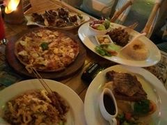 -Bamboo Bar & Grill Restaurant