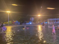 -欢乐水魔方水世界