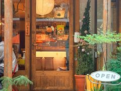 -啢啢茶寮(芳华横街店)